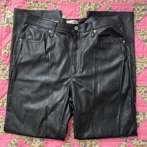 Universal Thread Black Faux Leather High Rise 90s Straight Pants Size 14